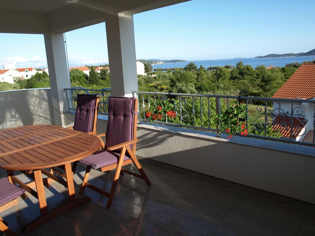 Apartment Arta Vodice Buitenkant foto