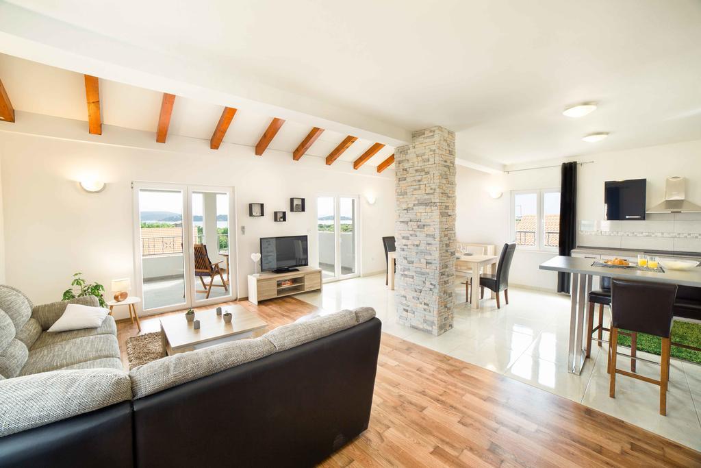 Apartment Arta Vodice Buitenkant foto